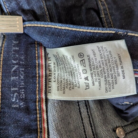 VTG Women Sz 26 Burberry Brit Islington Low Rise Dark Wash Boot Cut Jean Y2K 90s - Picture 6 of 6